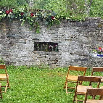 Handsome Hollow - Ceremony space - Venues & Event Spaces Near Me - Long Eddy, New York