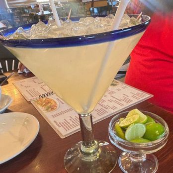 La Patrona - Giant margaritas! About $15! - Mexican Near Me - Nuevo Progreso, TAM