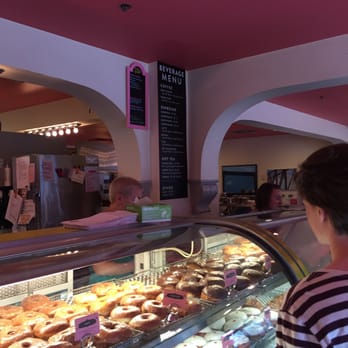 Glam Doll Donuts - What to choose - Donuts Near Me - Minneapolis, Minnesota