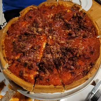 GIORDANO’S - Updated January 2026 - 236 Photos & 260 Reviews - 7105 ...
