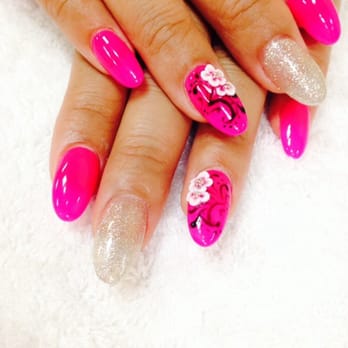 Unique Nails - Freehand 3D Nail Art by Vickie. Gel Polish: Parisol and All that Glitters. - Nail Salons Near Me - Irvine, California Unique Nails - Freehand 3D Nail Art by Vickie. Gel Polish: Parisol and All that Glitters. - Nail Salons Near Me - Irvine, California