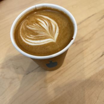 Blue Bottle Coffee - Beverly Grove - Latte - Coffee & Tea Near Me - Los Angeles, California