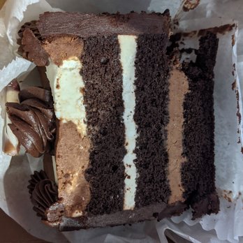 Red’s Kitchen + Tavern - Chocolate cake - American Near Me - Seabrook, New Hampshire Red’s Kitchen + Tavern - Chocolate cake - American Near Me - Seabrook, New Hampshire