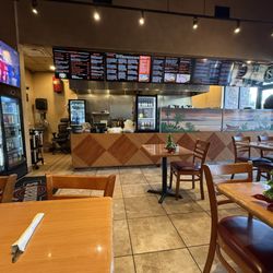 Maan's Mediterranean Grill - Inside restaurant