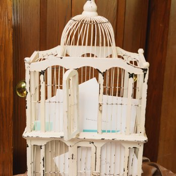 Riverside Reception & Conference Center - One of the birdcage options available from the venue - Venues & Event Spaces Near Me - Geneva, Illinois Riverside Reception & Conference Center - One of the birdcage options available from the venue - Venues & Event Spaces Near Me - Geneva, Illinois