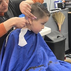 Big W Barber Shop