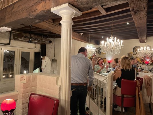 De Peerdestal | Restaurant Antwerpen by null