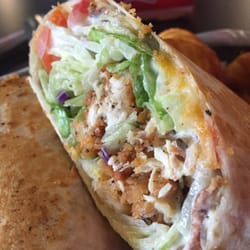 Toots Bar & Grill - Chicken wrap