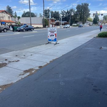 Isla Restaurant - Outside sign - Seafood Near Me - Concord, California