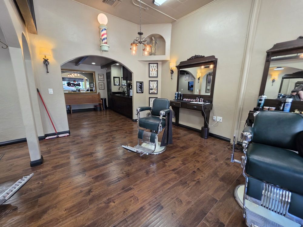 Olde Towne Barber Logo