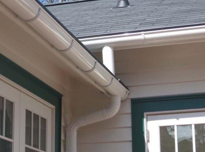 Slide of Saunders Roofing