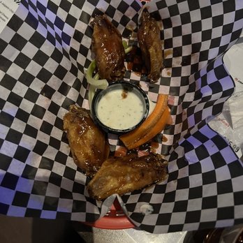 JJ's Sports Bar - Wings so good! - Sports Bars Near Me - Highland, California JJ's Sports Bar - Wings so good! - Sports Bars Near Me - Highland, California