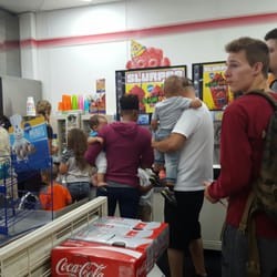 7-Eleven - Line is shorter...