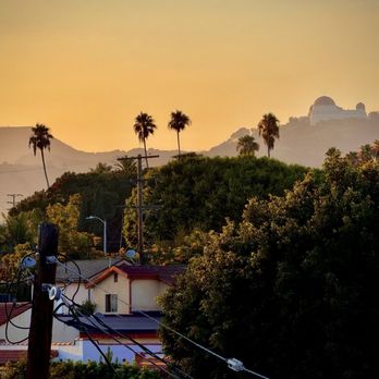 Silver Lake Pool & Inn - Hotels Near Me - Silver Lake, California