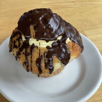The Greenery Cafe - Boston cream muffin - Breakfast & Brunch Near Me - Ogunquit, Maine