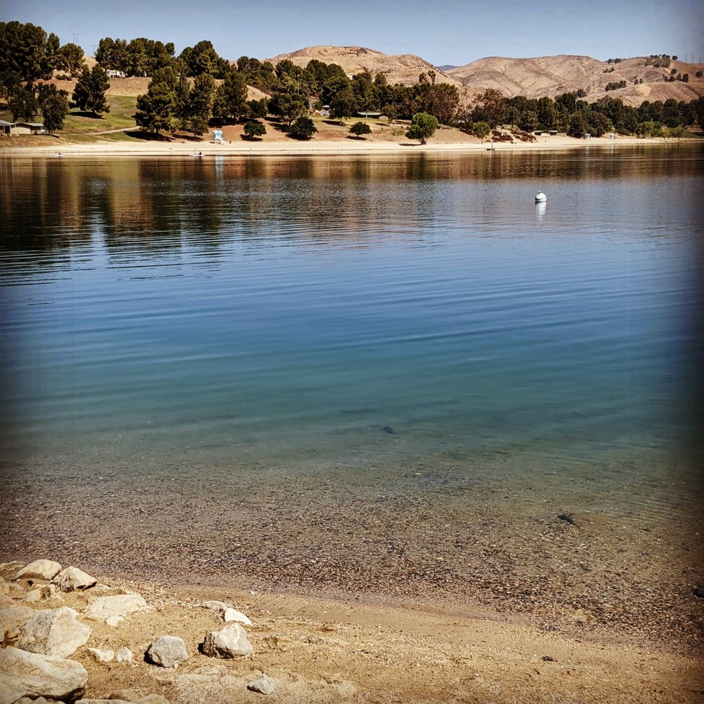 CRUISE CASTAIC PADDLE BOARD RENTALS 19 Photos Paddleboarding