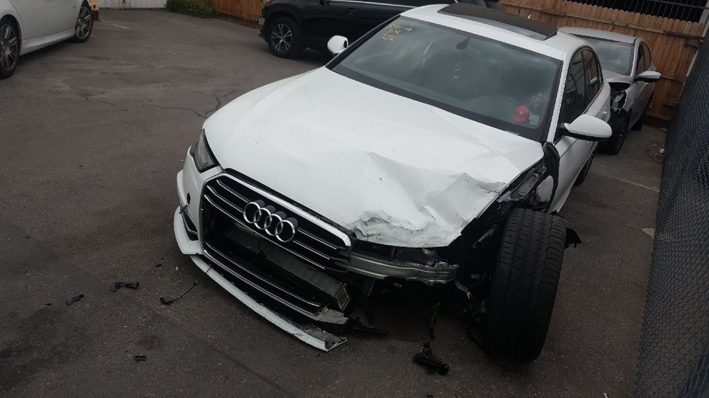 ROYAL COMPLETE AUTO BODY & REPAIR Updated May 2024 135 Photos & 56 Reviews 6938 Reseda