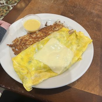 Cook's Cafe - Diners Near Me - Lincoln, Nebraska