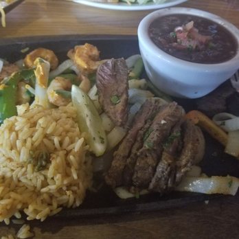 Chili's - Bars Near Me - Dekalb, Illinois