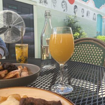 Laura Lee's - Mimosas - New American Near Me - Richmond, Virginia Laura Lee's - Mimosas - New American Near Me - Richmond, Virginia