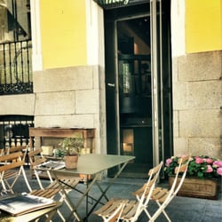 Magasand - Desayuno perfecto y tranquilo. Sólo le falta creer más en el cliente y mimarlo un poquito!