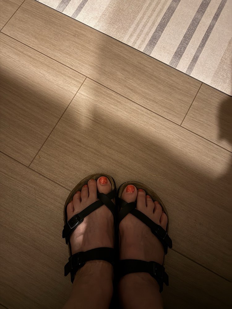 City Nail & Spa Logo