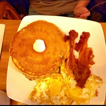 Silver Diner - Diners Near Me - Gaithersburg, Maryland Silver Diner - Diners Near Me - Gaithersburg, Maryland