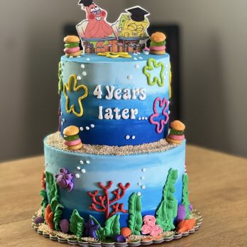 Noni's Custom Cakes By Victoria - Graduation Cake - Custom Cakes Near Me - Buckeye, Arizona