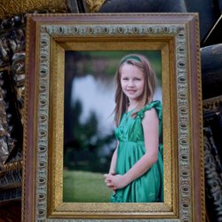 Billy Childress Picture Frames - Classic portraits custom framed to love forever.