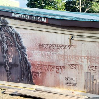 Haleiwa Beach Park - Haleiwa Town - Bob Marley Mural (05/21/23). #HaleiwaBeachPark #Haleiwa #NorthShore #Hawaii #BeachLife - Parks Near Me - Haleiwa, Hawaii