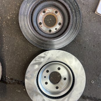 John’s Auto Experts - Old & New Rotor difference - Auto Repair Near Me - Warren, Michigan John’s Auto Experts - Old & New Rotor difference - Auto Repair Near Me - Warren, Michigan