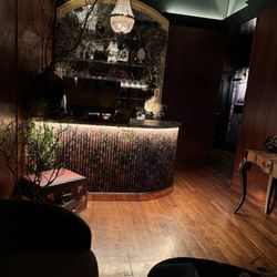 Falcone - Beautiful space!!