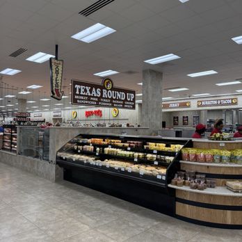 Buc-ee's - Amazing bbq - Convenience Stores Near Me - Brunswick, Georgia