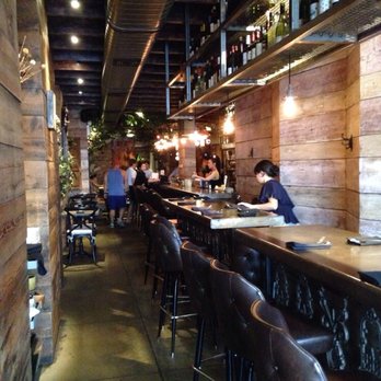Up Thai - Entry aisle and bar area - Thai Near Me - New York, New York Up Thai - Entry aisle and bar area - Thai Near Me - New York, New York
