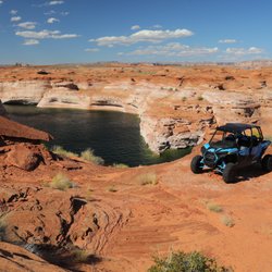 Roadrunner Offroad Rentals - Over look Lake Powell