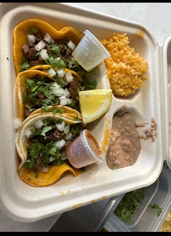 Dos Tacos Y Mas