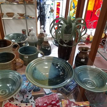 Brown County Craft Gallery - Ceramic bowls - Arts & Crafts Near Me - Nashville, Indiana Brown County Craft Gallery - Ceramic bowls - Arts & Crafts Near Me - Nashville, Indiana