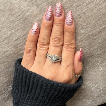 Nails World Spa - Pink cat eye nails - Nail Salons Near Me - North Las Vegas, Nevada