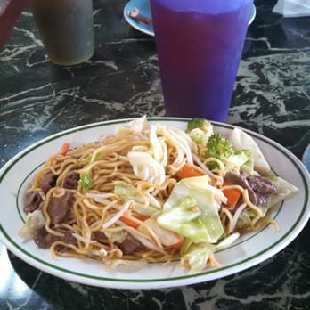 Wendill's Chicken House - Beef Chow Mein! - Thai Near Me - Arleta, California