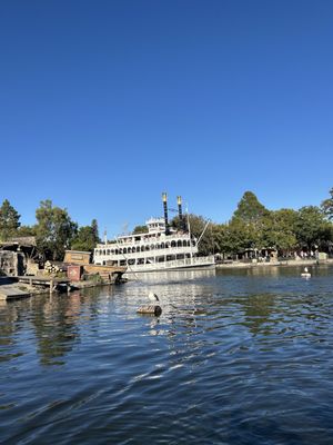 Davy Crockett's Explorer Canoes by null