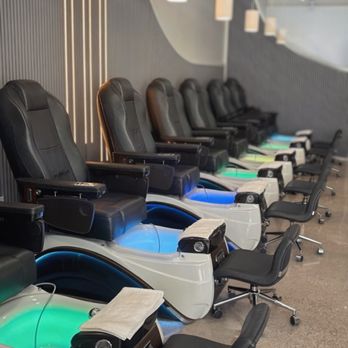 Lacquer Nails & Spa - Nail Salons Near Me - Gilbert, Arizona