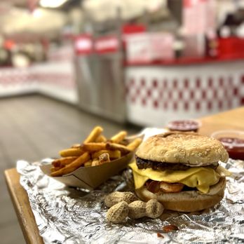 Five Guys - Bacon Cheeseburger - Burgers Near Me - North Charleston, South Carolina