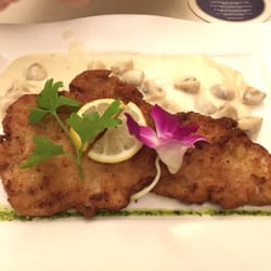 Kupferkanne - Schnitzel mit Champignonrahmsauße