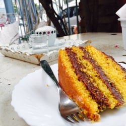 Brigadeiro Doceria & Café - Bolo de cenoura