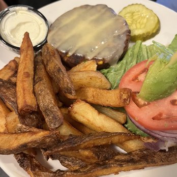 Berardi's Family Restaurant - Veggie Melt w/ fries - American Near Me - Huron, Ohio