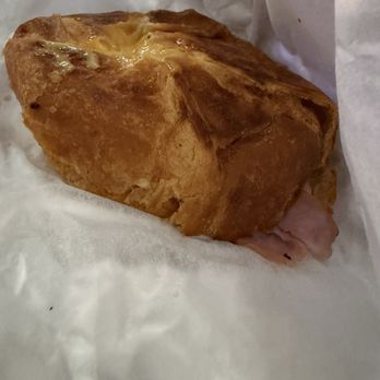 Alfred Coffee - Croissant - Coffee & Tea Near Me - Los Angeles, California