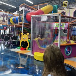 Each jungle gym birthday guests were given 45 mins of playtime! Each jungle gym birthday guests were given 45 mins of playtime!