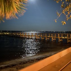 Pineda Inn Bar & Grill