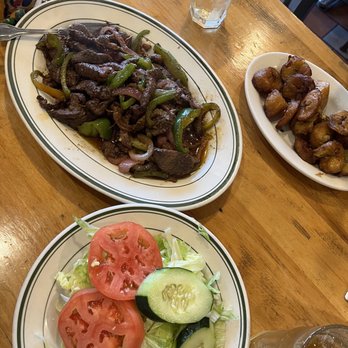 El Rey II Restaurant - Lunch special - Wine Bars Near Me - Brooklyn, New York El Rey II Restaurant - Lunch special - Wine Bars Near Me - Brooklyn, New York