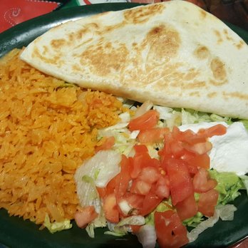 Cielito Lindo - Chicken Quesadilla - Mexican Near Me - Pigeon Forge, Tennessee Cielito Lindo - Chicken Quesadilla - Mexican Near Me - Pigeon Forge, Tennessee